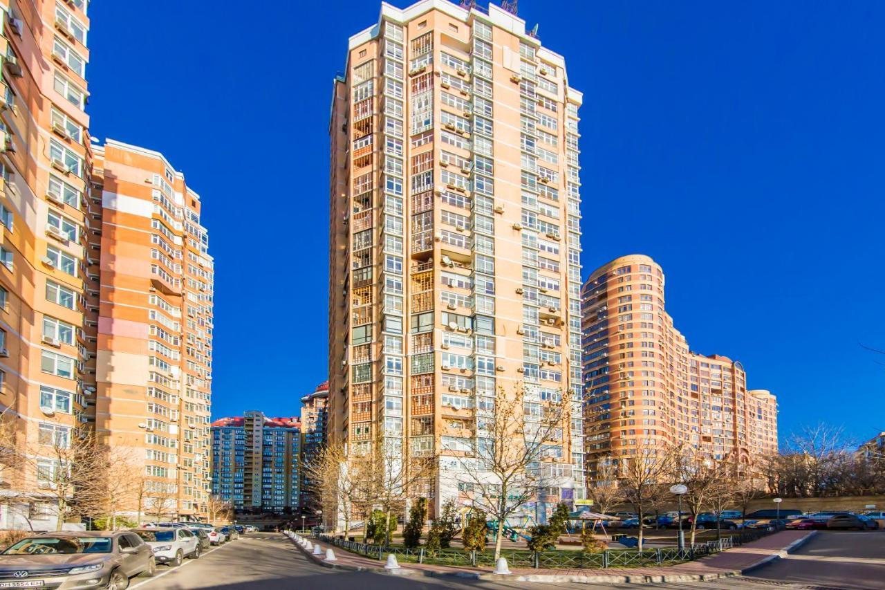 2К Квартира У Новому Будинку, Печерськ Kiev Ngoại thất bức ảnh